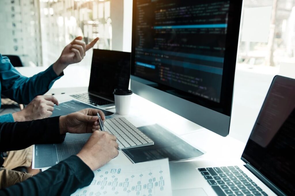 gotowe rozwiazania 2 Custom Software - rozwiązanie dla Twojego biznesu szyte na miarę