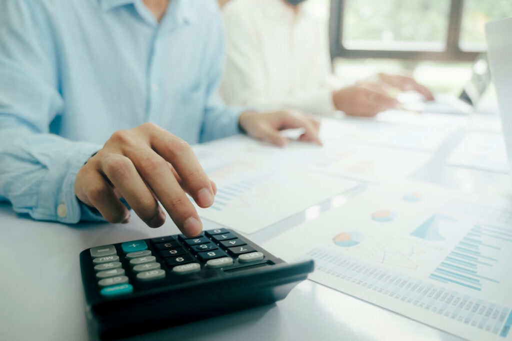 investment 2 Custom Software - rozwiązanie dla Twojego biznesu szyte na miarę